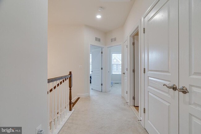 Building Photo - 20220 Center Brook Square