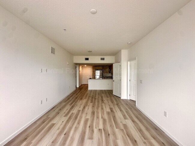 Building Photo - 1220 Southstation Pl