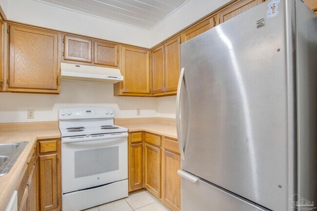 Building Photo - 1314 Foxborough Dr