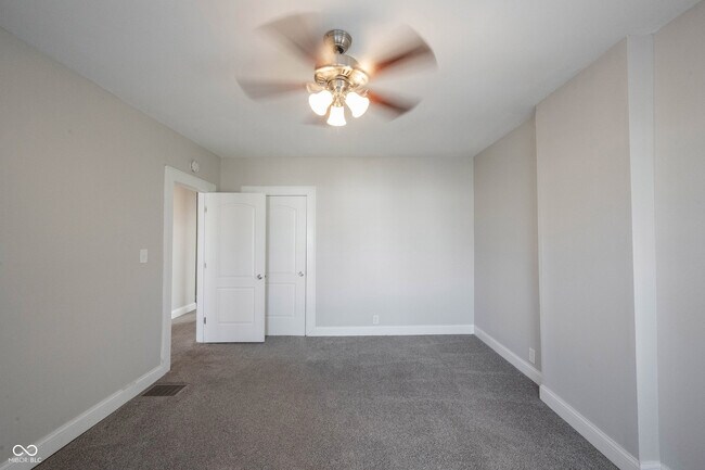 Building Photo - 3117 N Park Ave