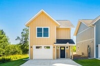 Building Photo - AVAILABLE NOW -  3 Bed 3 Bath brand new construction home!