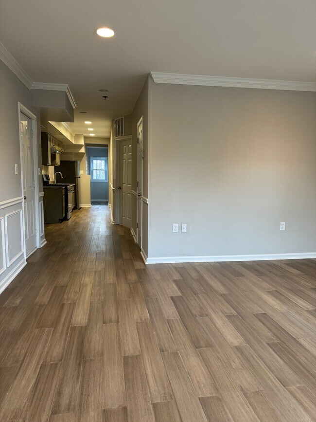 Building Photo - 6608 14th St NW