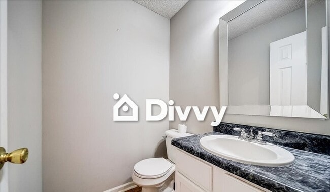 Building Photo - 498 Pecan Wood Cir