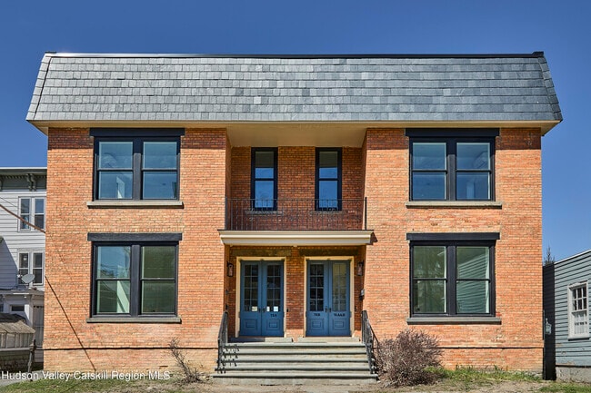Building Photo - 72-74-74 Green St