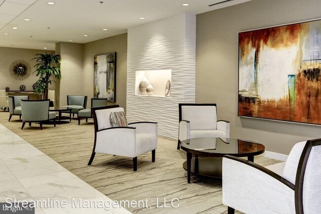 Building Photo - 1 br, 1 bath House - 5101 River Rd #1410