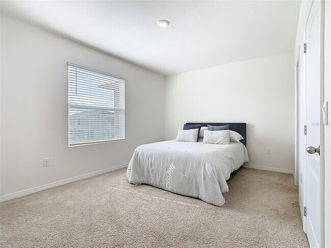 Building Photo - 1307 Mako Wy