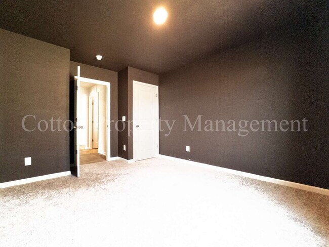 Building Photo - 6224 Centipede Pl