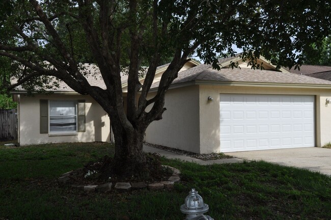 Building Photo - 3/2 Alafaya Woods Oviedo, Fl, UCF, Sorry n...