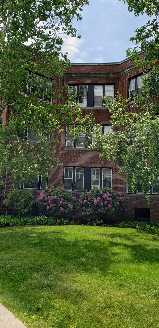 364 Deering Ave 364 Deering Ave Portland ME 04103 Apartment Finder