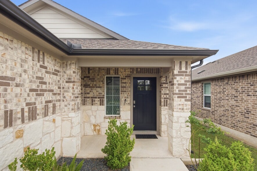 Building Photo - 103 Hamilton Pool Ln
