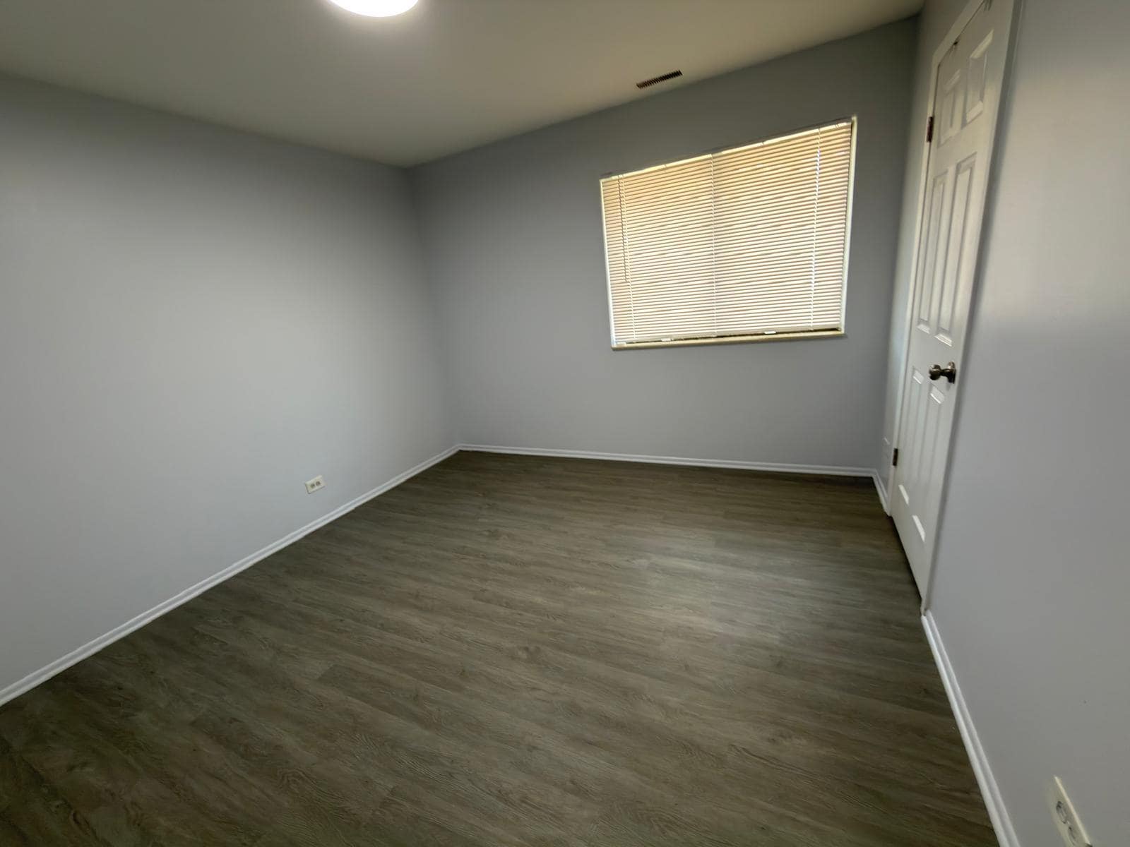 Building Photo - 1326 N Shadow Lake Ter