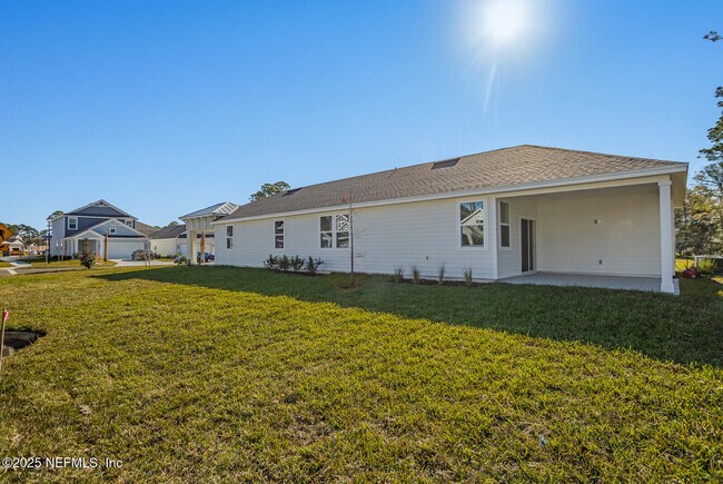 Building Photo - 95999 Surrey Pl