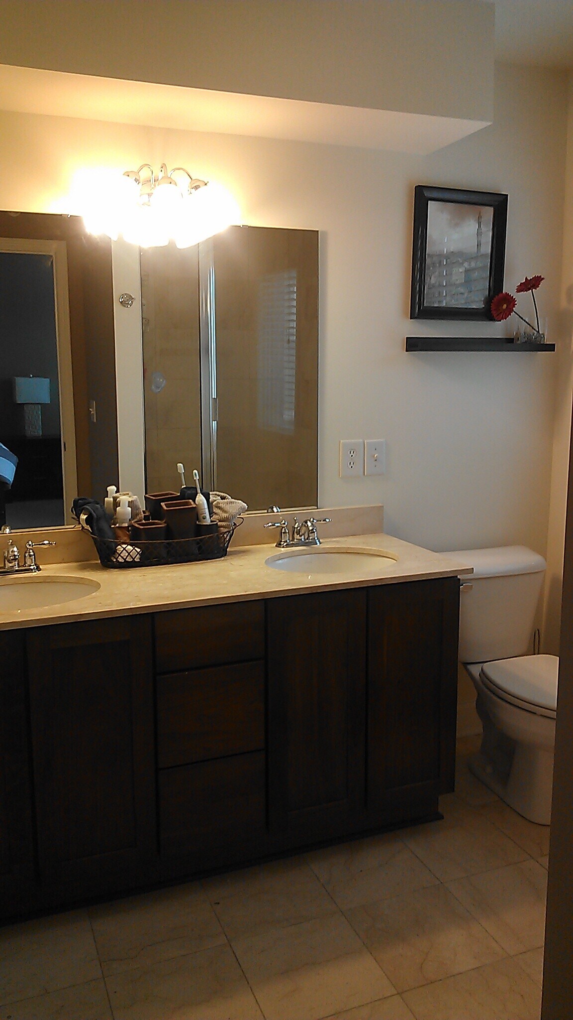 Master Bathroom - 524 Allard Pl