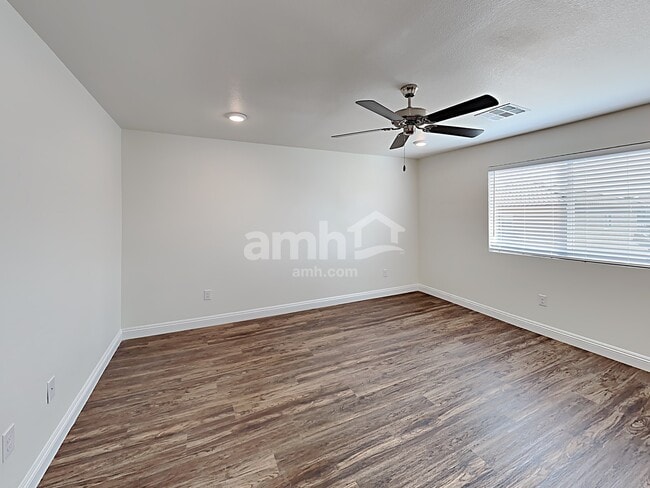 Building Photo - 707 Sienna Rising Dr