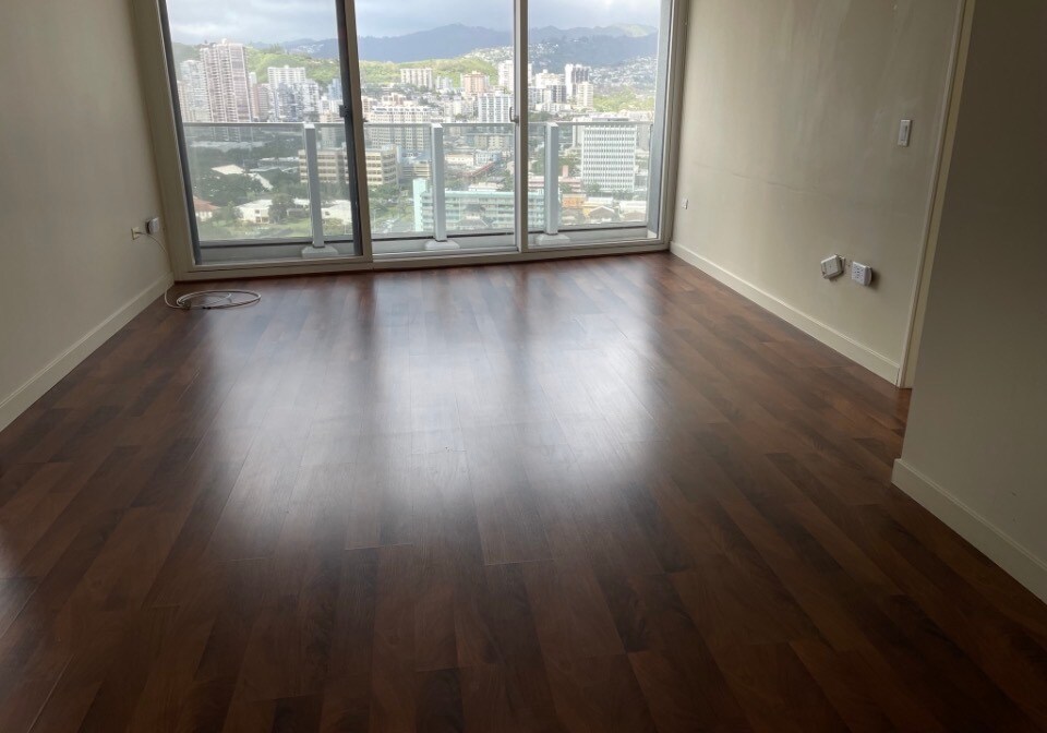 Building Photo - 1296 Kapiolani Blvd