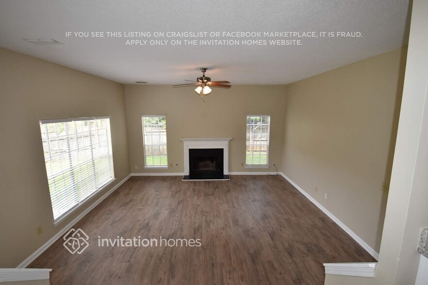 Building Photo - 395 Oakdale Cir