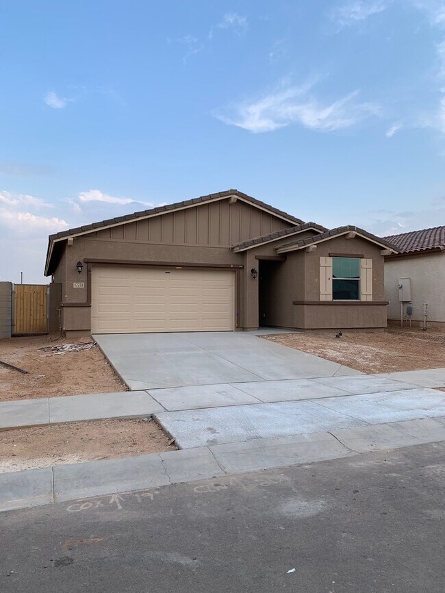 Building Photo - New Home at North Copper Canyon! Built in 2020!