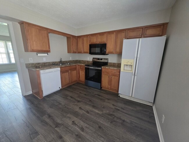 Building Photo - 308 Crestmont Dr