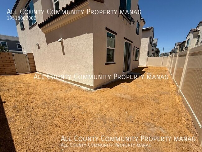 Building Photo - 26604 Ashley Rd