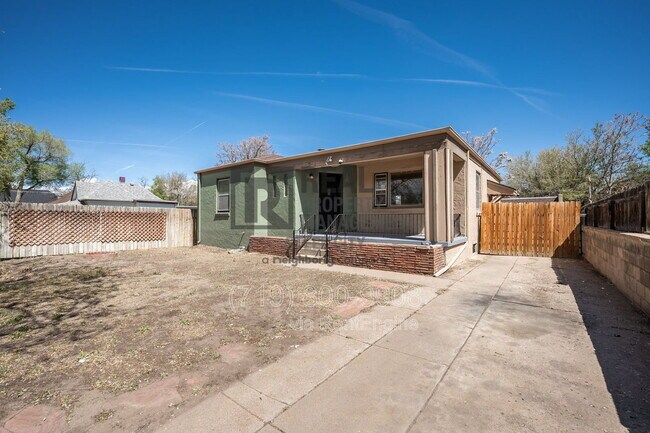 Building Photo - 909 W Evans Ave