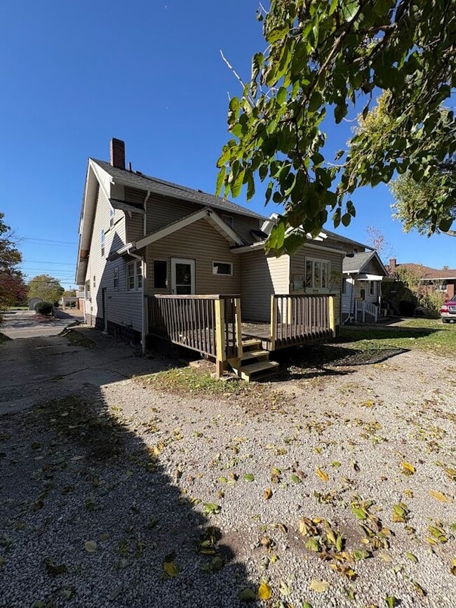 Building Photo - Four bedroom 2 full bath home for rent