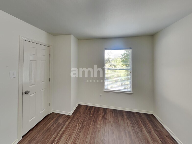 Building Photo - 12842 Muir Woods Trail