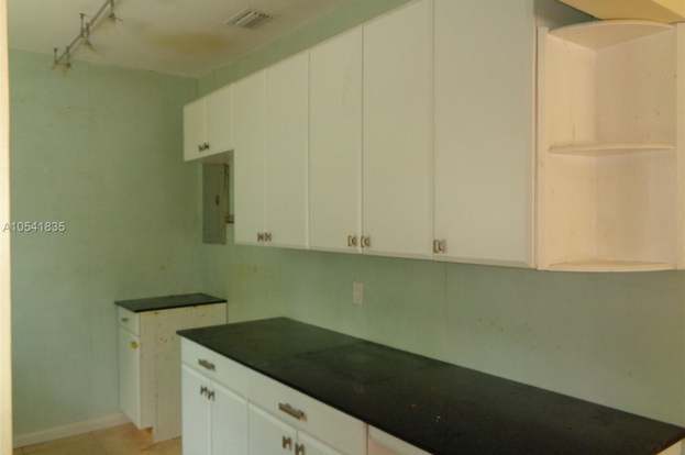 Building Photo - 440 NW 140th St