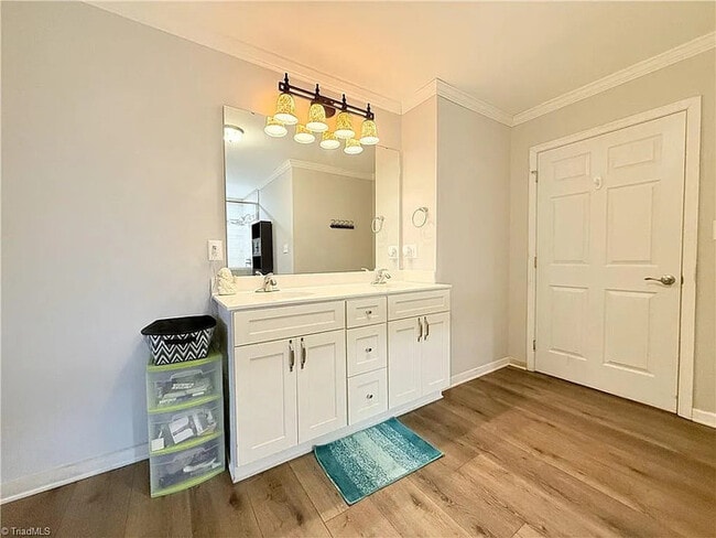 Building Photo - Earn Wealth While Leasing - Like a Homeowner - Lease to Own