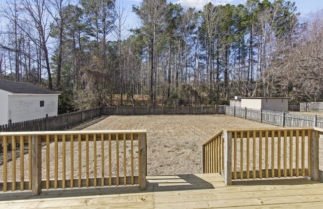 Building Photo - 107 Luke Ct