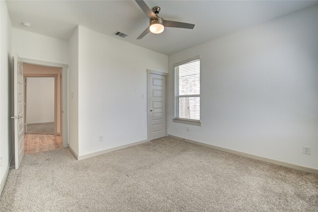 Building Photo - 3018 Schultz Manor Ln