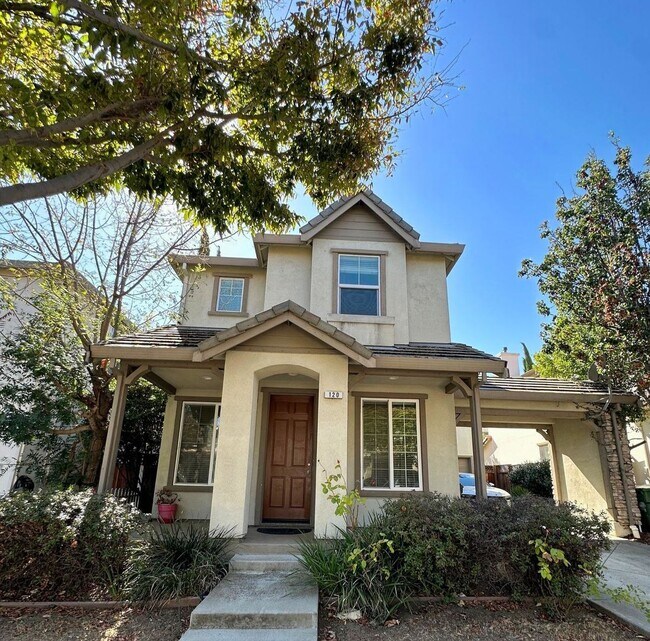 Primary Photo - COMING SOON! Charming 4-bedroom, 2.5-bathr...
