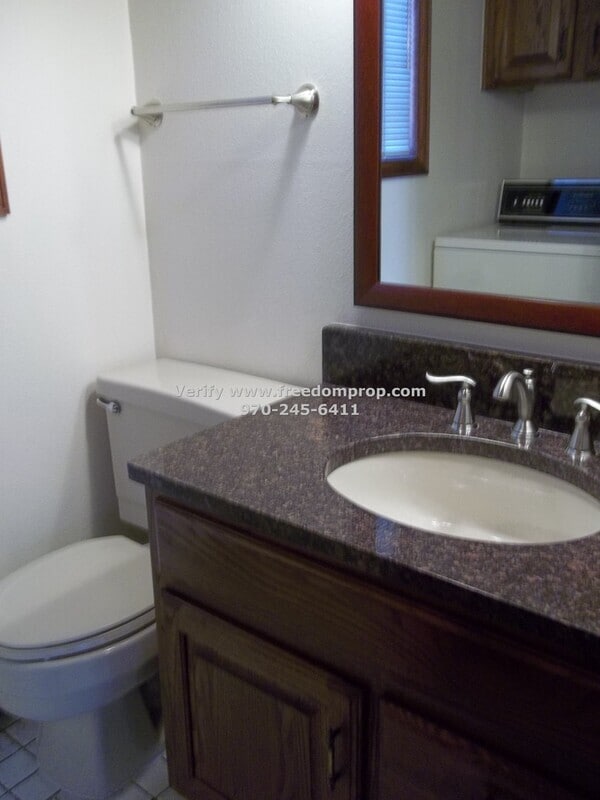 Building Photo - 2325 S Seville Cir