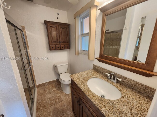Building Photo - 1631 SW 129th Way