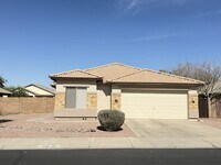 Building Photo - Nice 4bdrm + den in Avondale CWS