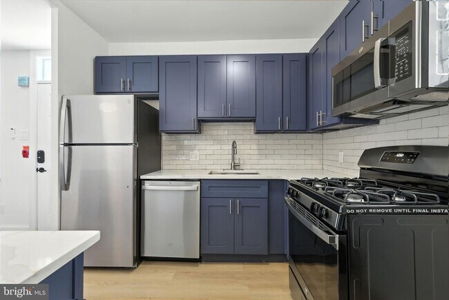 Building Photo - 3871 Terrace St