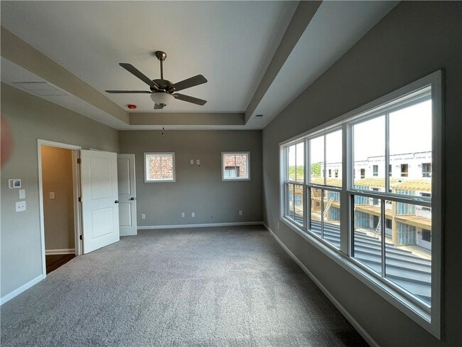 Building Photo - 6550 Cortland Walk