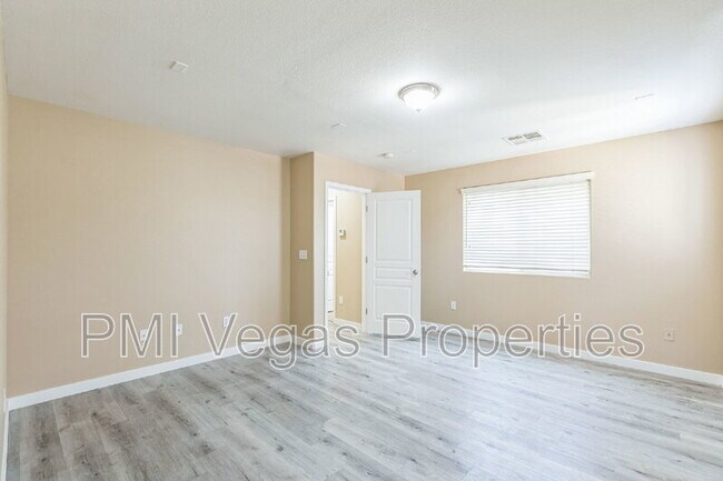 Building Photo - 8737 Brindisi Park Ave