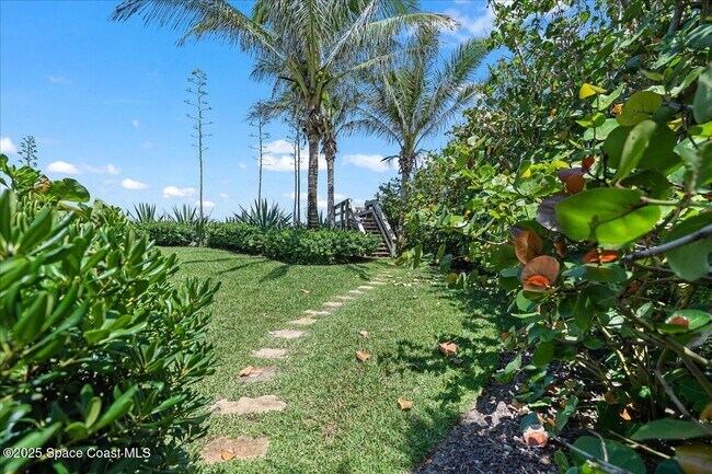 Building Photo - 5525 Jimmy Buffett Mem Hwy