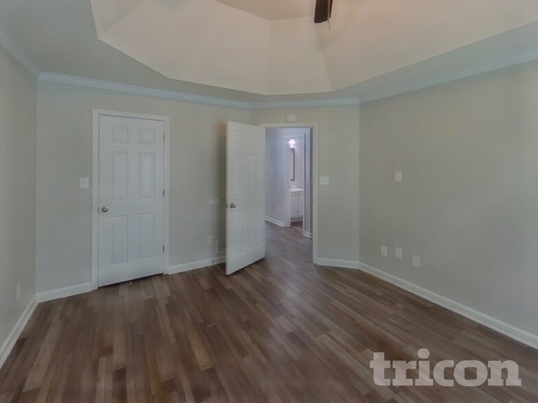 Building Photo - 7205 Brittany Way