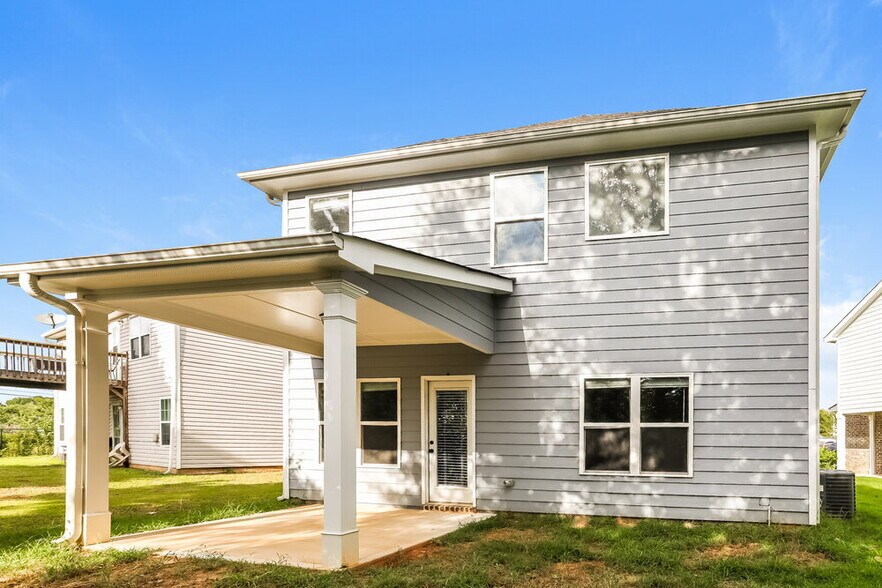 Building Photo - 1845 Simmons Ln