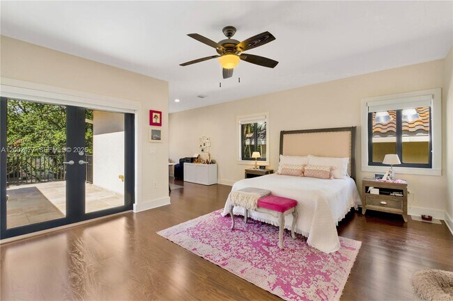 Building Photo - 3141 Day Ave