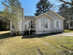 Building Photo - Cozy Three Bedroom in Quiet Cul-de-sac