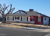 Building Photo - 44231 Glenraven Rd