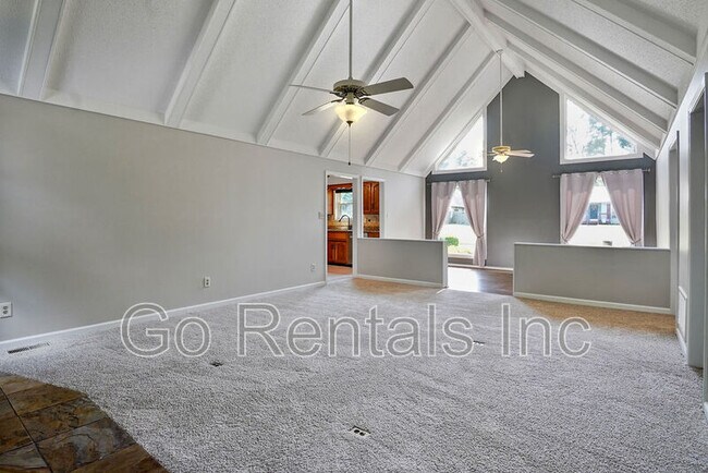 Building Photo - 122 Old Spanish Trail