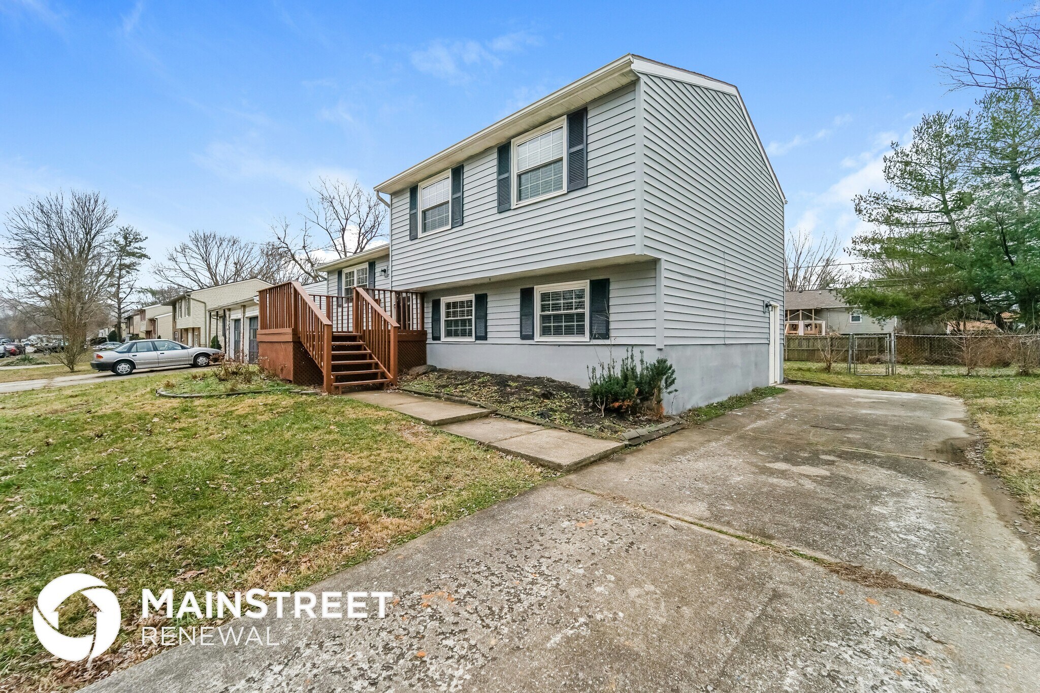 Building Photo - 731 Saratoga Dr