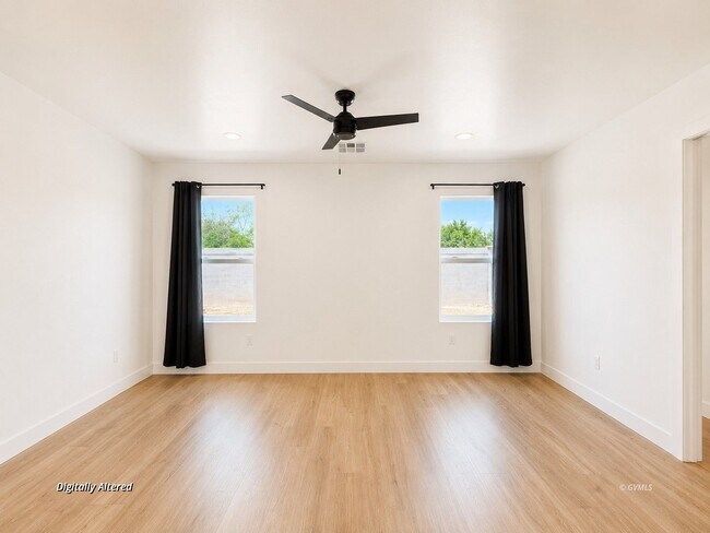 Building Photo - 1600 Kelson Pl