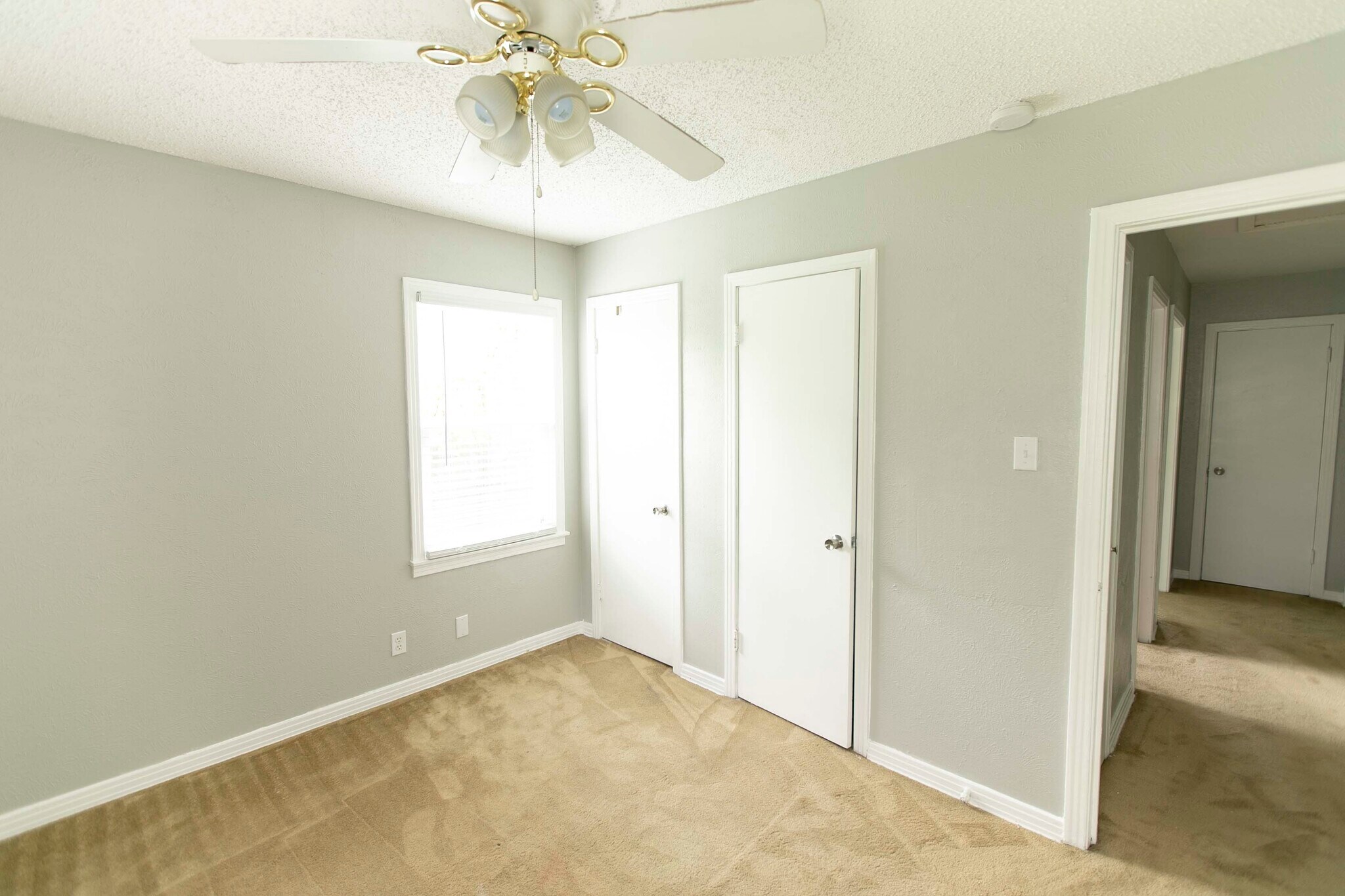 Bedroom 2 - 7459 Mohawk Ave