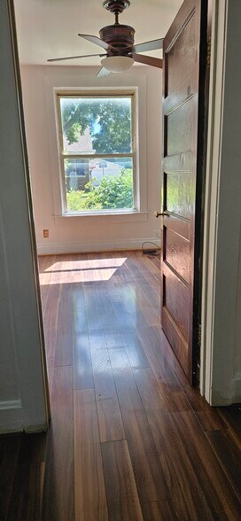 Building Photo - 129 N Bergan Ave