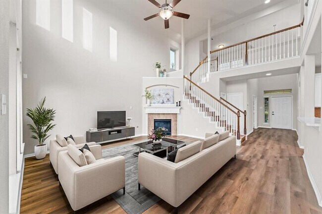 Building Photo - 9415 Vista Falls Ct