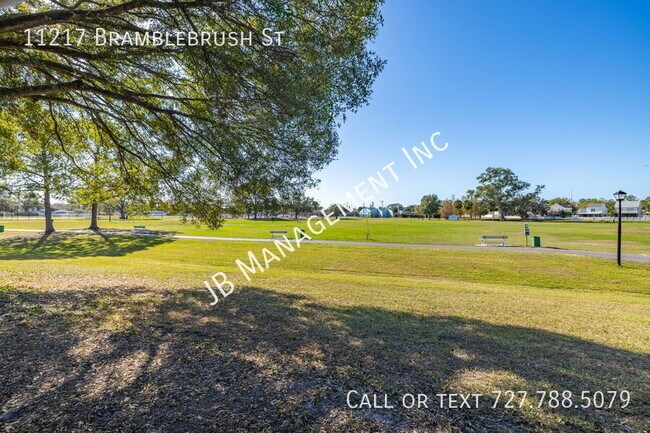 Building Photo - 11217 Bramblebrush St